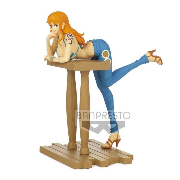 One Piece: Nami Grandline Journey Prize Figure Hot on Sale