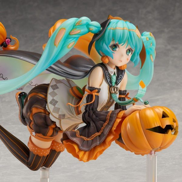 Vocaloid: Trick or Miku Figure For Discount